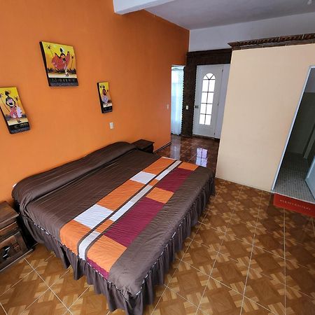 Hotel Quinta Las Bugambilias Tecozautla Exteriér fotografie